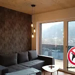 Am Schlossberg 아파트